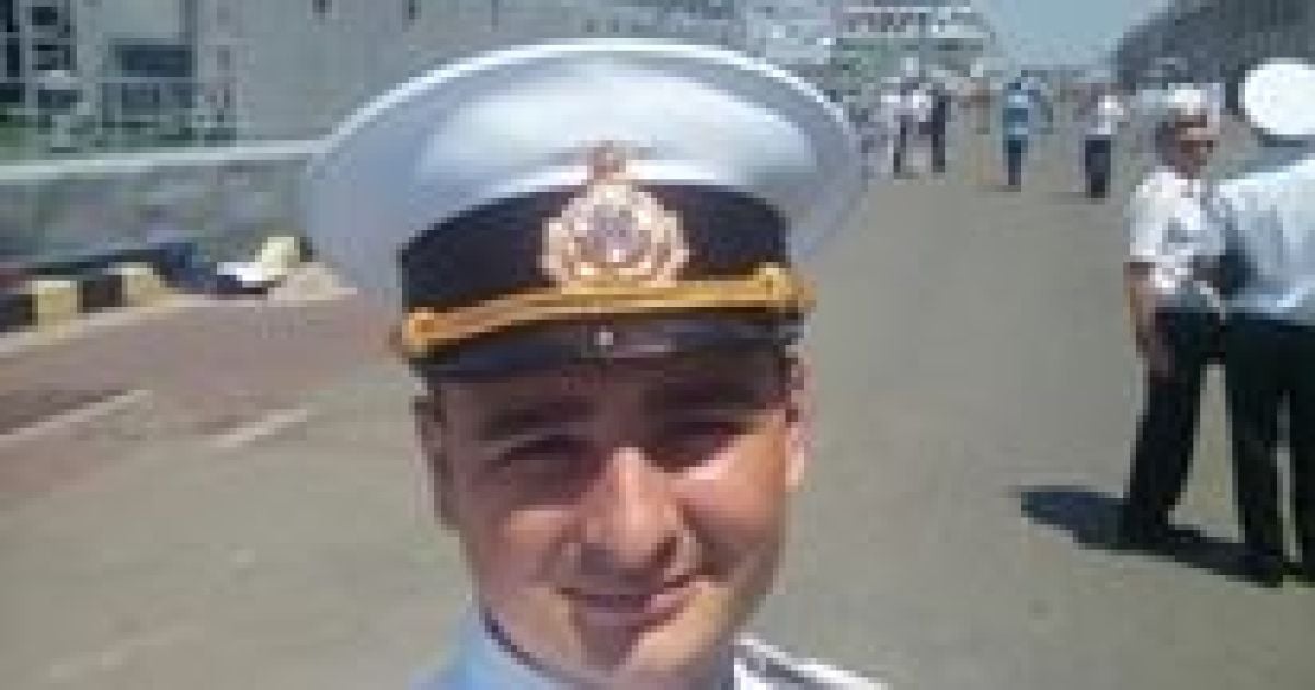 "Осколков было больше, а сухожилия отсутствовали". Адвокат рассказал о состоянии украинского моряка после операции