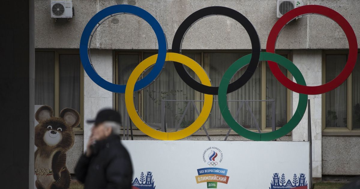 Россию отстранили от большого спорта на 2 года: санкции против РФ смягчили