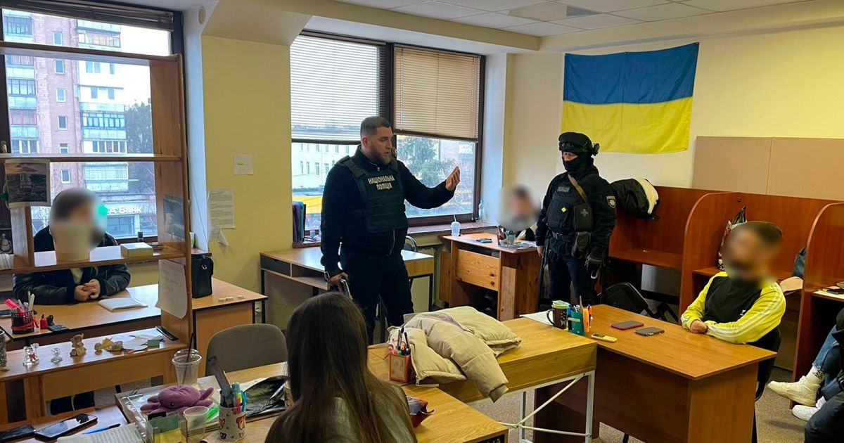 Правоохранители ликвидировали преступную организацию, которая под видом благотворительной помощи обманывала граждан