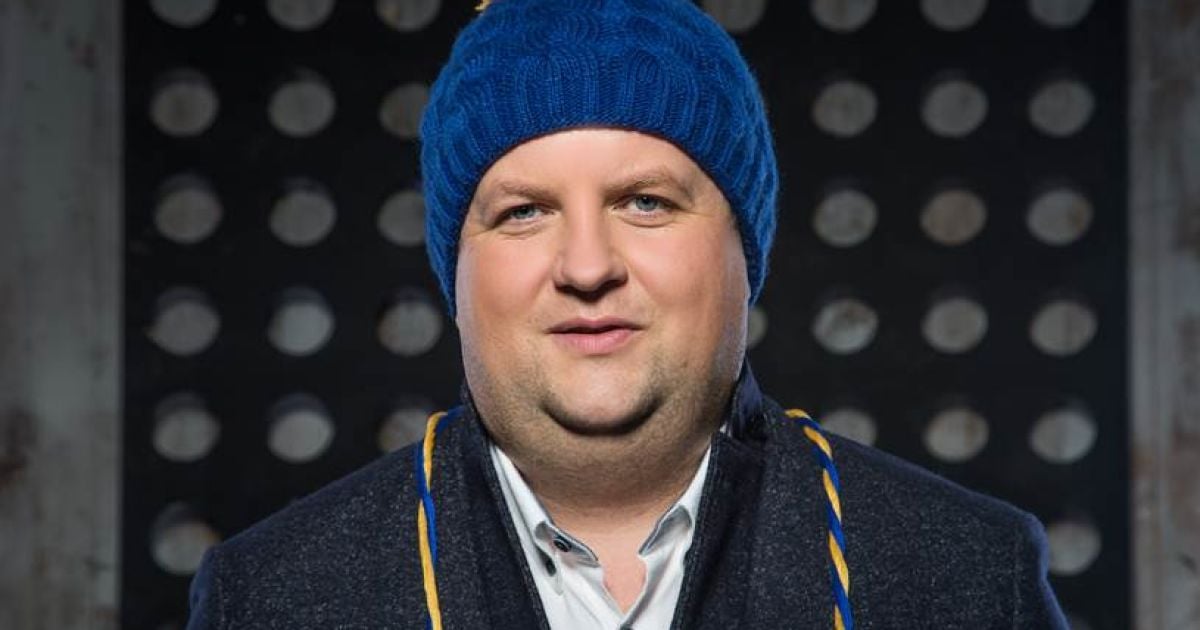 Лидер группы "ТИК" Бронюк за кулисами "Сніданку з 1+1" ответит онлайн на вопросы юзеров