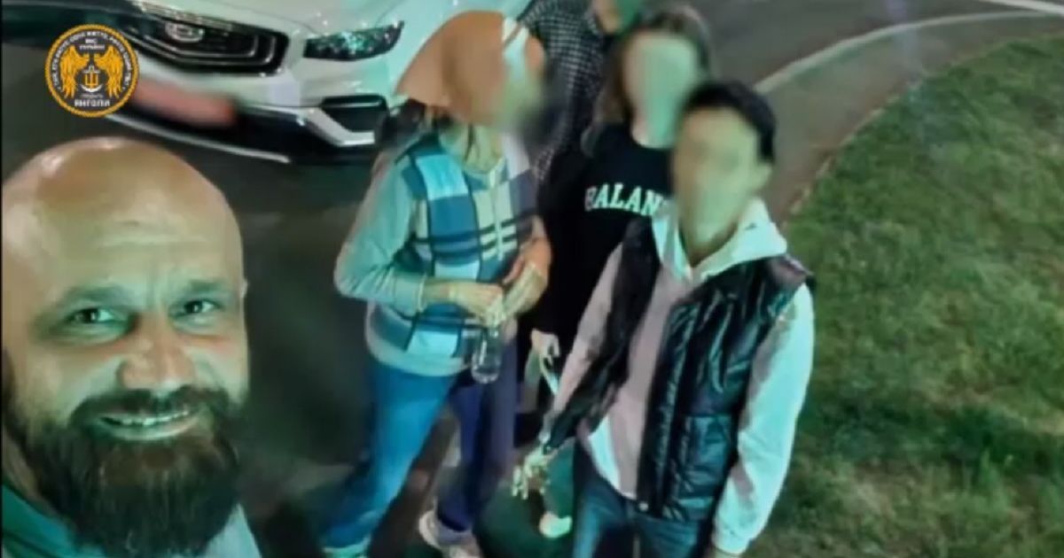 Українські спецпризначенці евакуювали родину офіцера ВМС / Військово-Морські Сили ЗС України