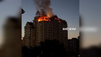 Адская ночь в Киеве: жуткое видео после массированной атаки РФ