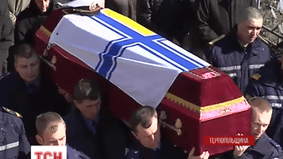 На Тернопільщині прощаються із військовим журналістом, що загинув під Дебальцевим