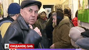 Один працюючий українець утримує півтора безробітних