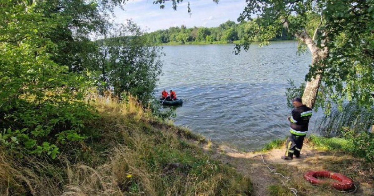 Речі хлопчика виявили на березі річки Рось