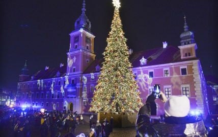 Города Польши массово отказываются от публичных празднований Нового года: что произошло