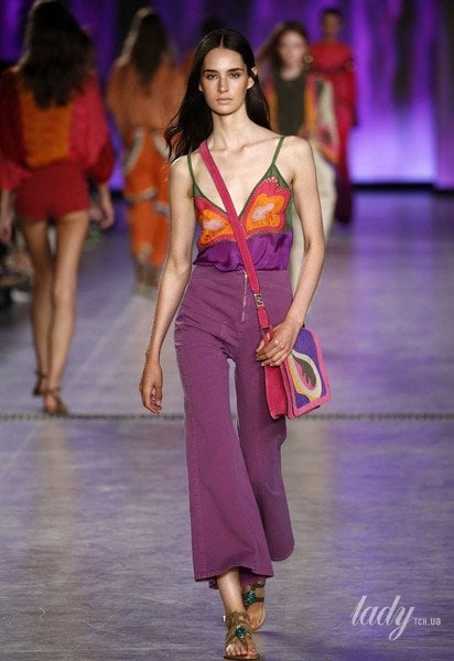 Коллекция Alberta Ferretti прет-а-порте сезона весна-лето 2020 / © East News