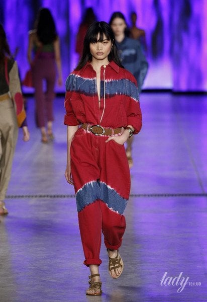 Коллекция Alberta Ferretti прет-а-порте сезона весна-лето 2020 / © East News