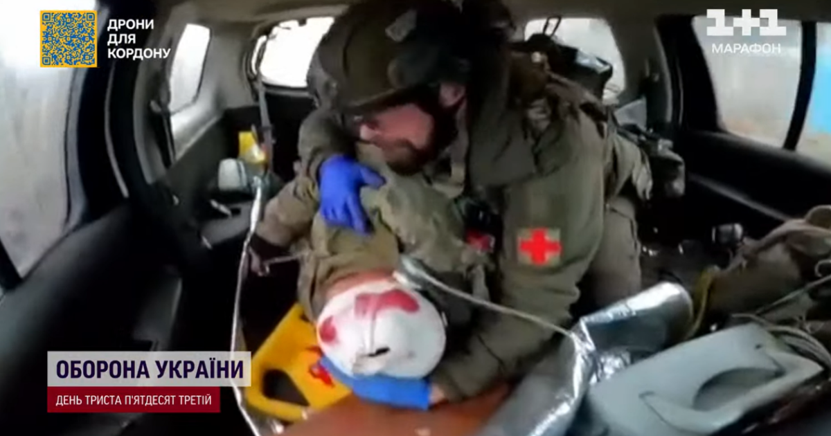 "Доки в окопі буде хоч один українець": польський парамедик, що прославився в Мережі, продовжує "бій" на передовій