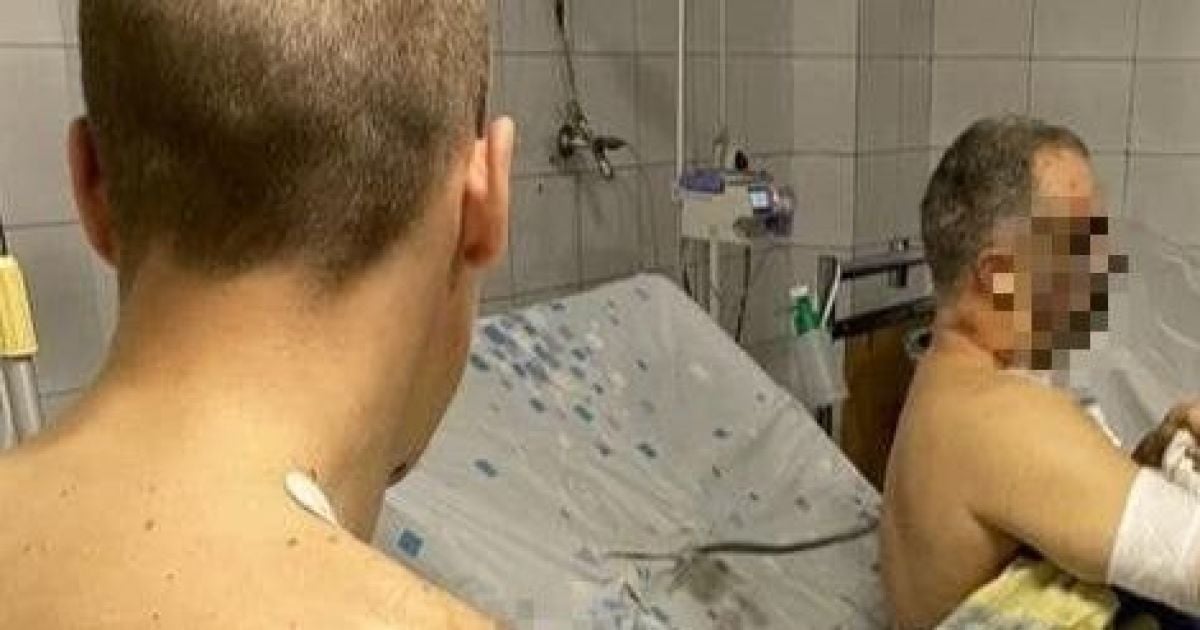 В больнице Днепра рассказали истории пострадавших из-за войны мужчин: ждут встречи с любимыми (фото)