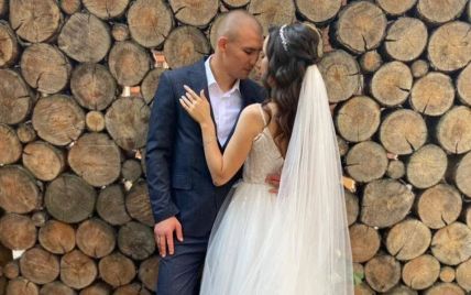 Боксер Хижняк одружився зі своєю коханою: весілля відбулося в Полтаві