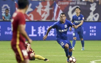 Звездный футболист, который выступает в Китае, раскритиковал тамошний чемпионат