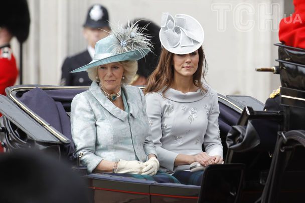 Принцесса Кейт и Камилла на Trooping the Color, 2012 / © Associated Press