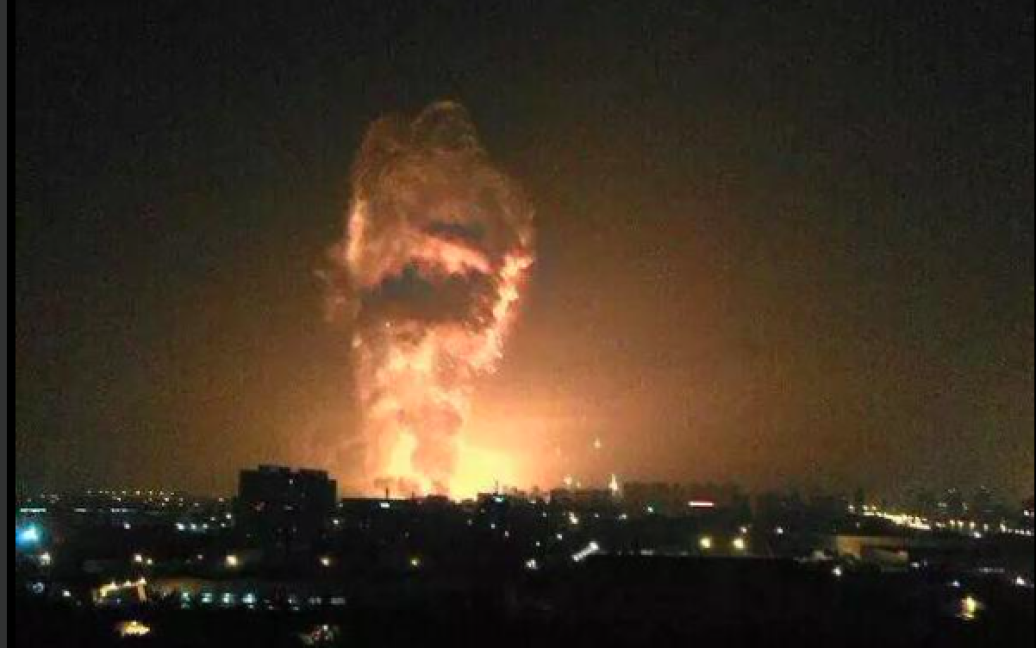 В Тяньцзине раздался мощный взрыв. / © Twitter.com/@XHNews