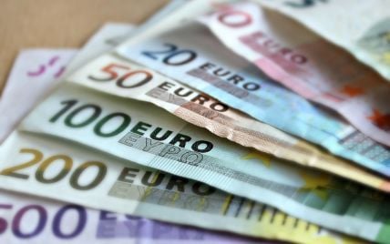 Після вихідних євро перевалив за 30 гривень: курси від Нацбанку та в обмінниках 9 червня