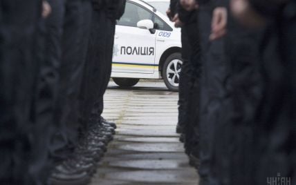 В Одессе патруль нашел милицейскую форму в машине пьяного виновника ДТП