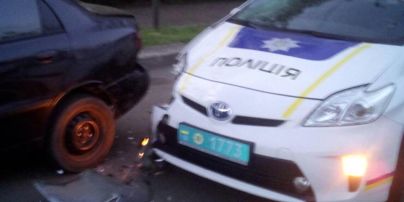 В Одессе патрульные сбили таксиста - активист