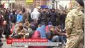 Активісти встановили цілодобове чергування під харківським офісом "Сбєрбанку"