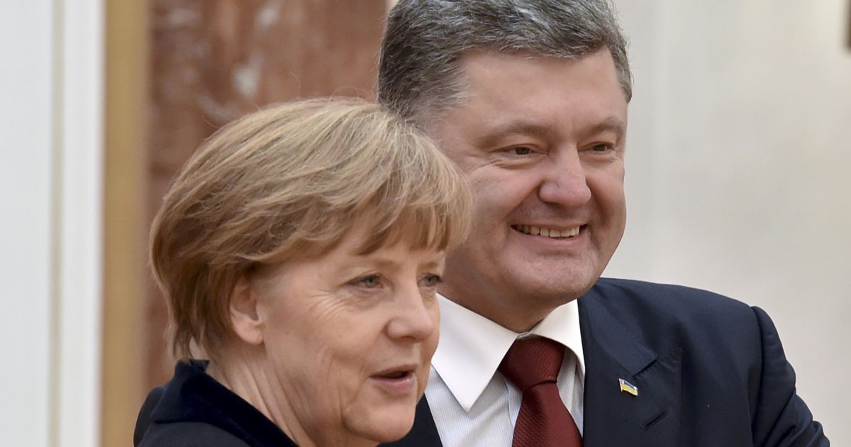 У Мінську тривають мирні переговори "нормандської четвірки". / © vk.com/tasya_zv