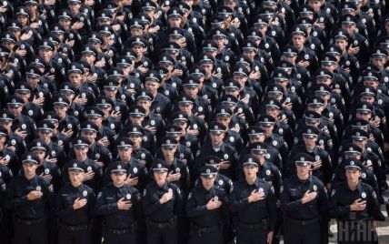 Аваков розказав про розміри зарплат нових патрульних поліцейських та глобальну реформу МВС