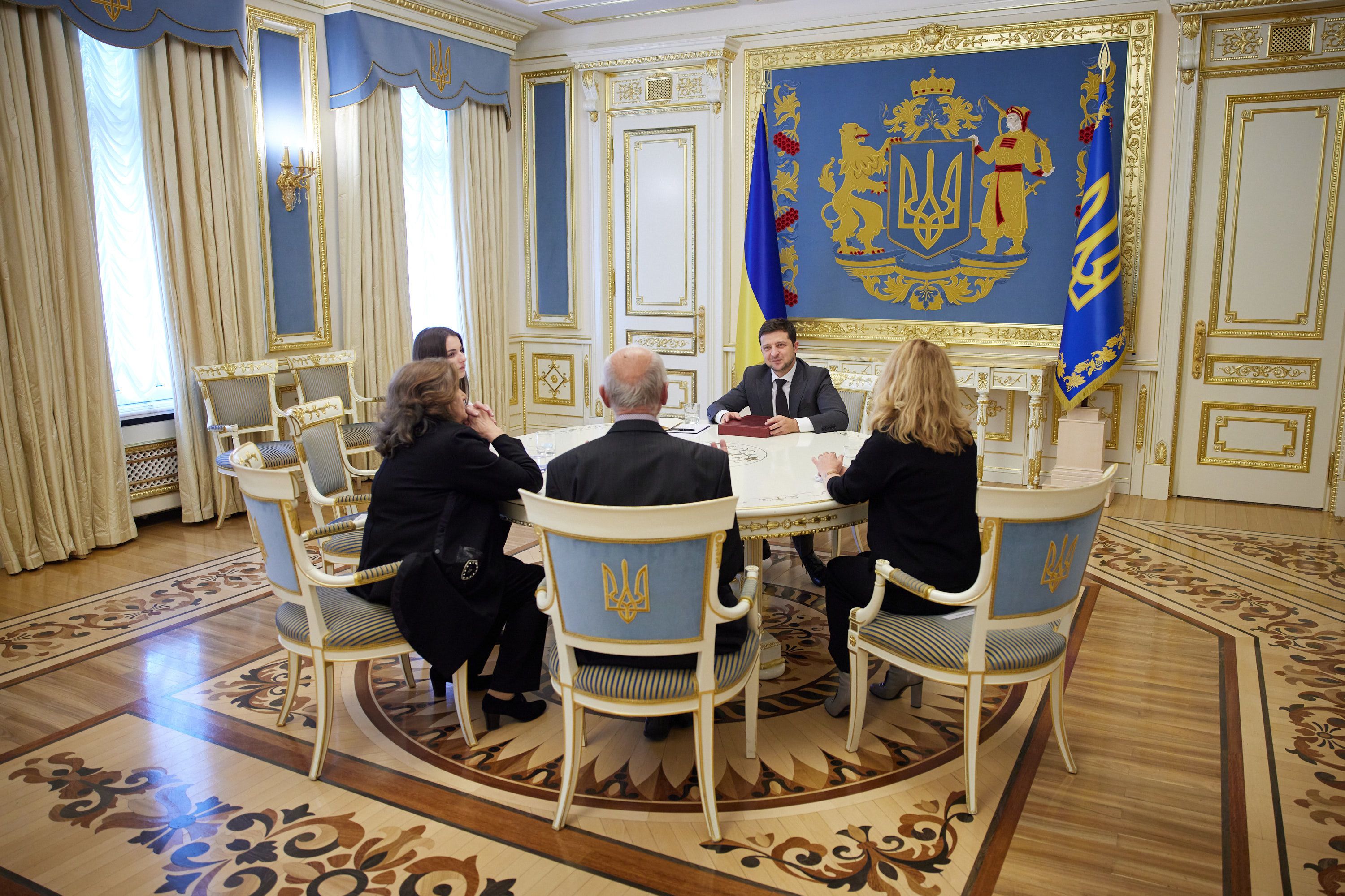 Володимир Зеленський зустрівся з родиною Скрябіна / © president.gov.ua