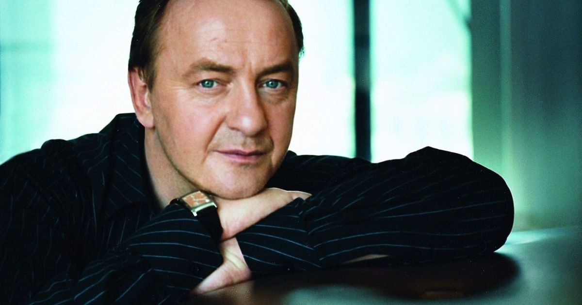 На украинском выйдет бестселлер известного польского писателя "Одиночество в сети" Януша Вишневского
