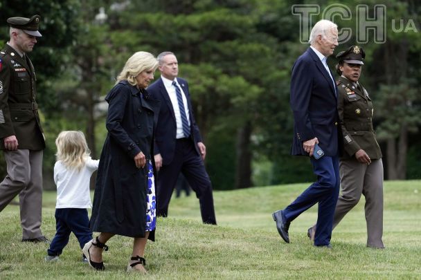 Джилл Байден с мужем и внуком / © Associated Press