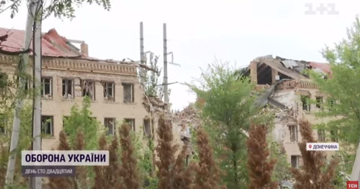 На Донеччині життя місцевих перемістилося під землю: евакуювати деяких живими уже немає шансів