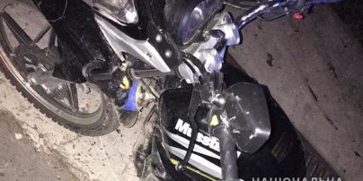 Во Львовской области 17-летний байкер сбил сверстника и врезался в другой мотоцикл