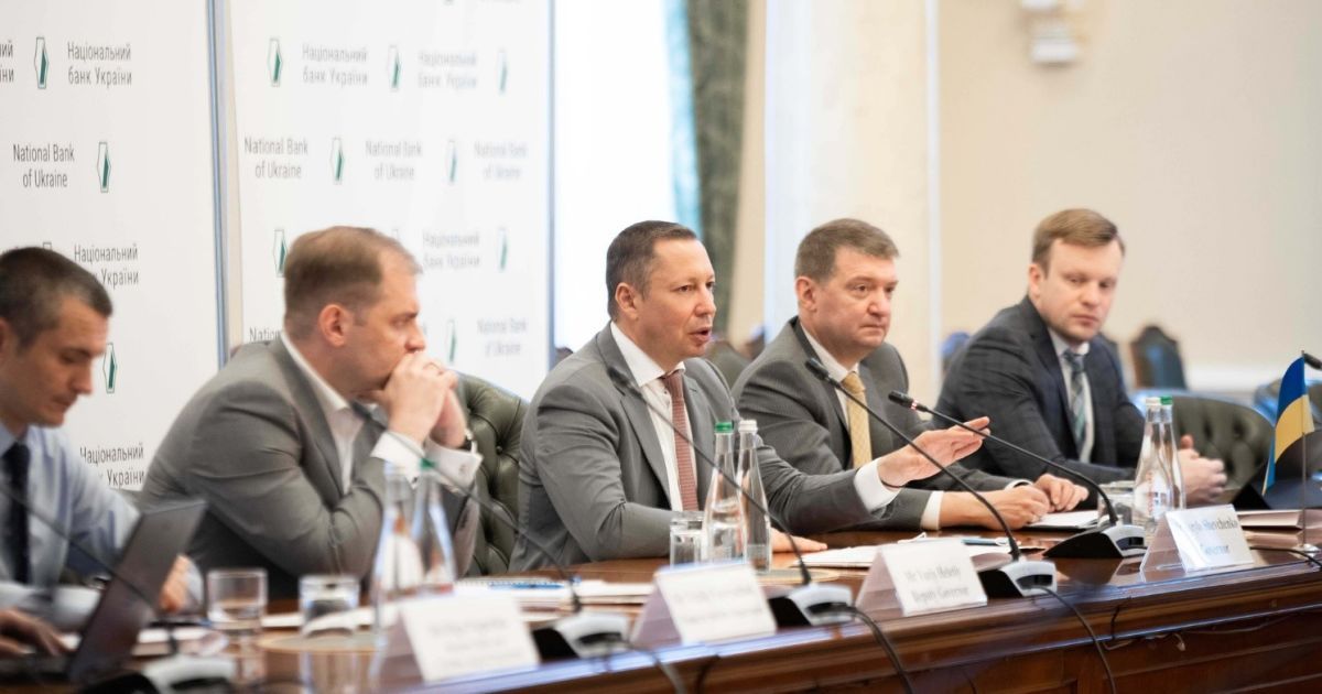 Слухи об отставке главы НБУ разгоняют те, кто хочет ухудшить отношения Украины с международными партнерами – эксперт