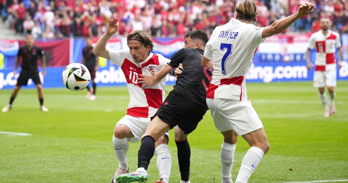 Хорватия – Албания