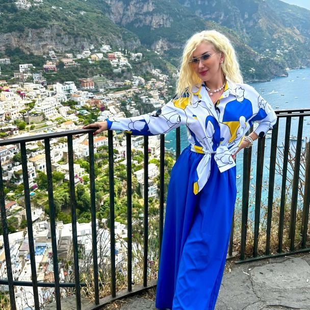 Екатерина Бужинская показала сразу троих своих детей и удивила, как они с годами изменились
