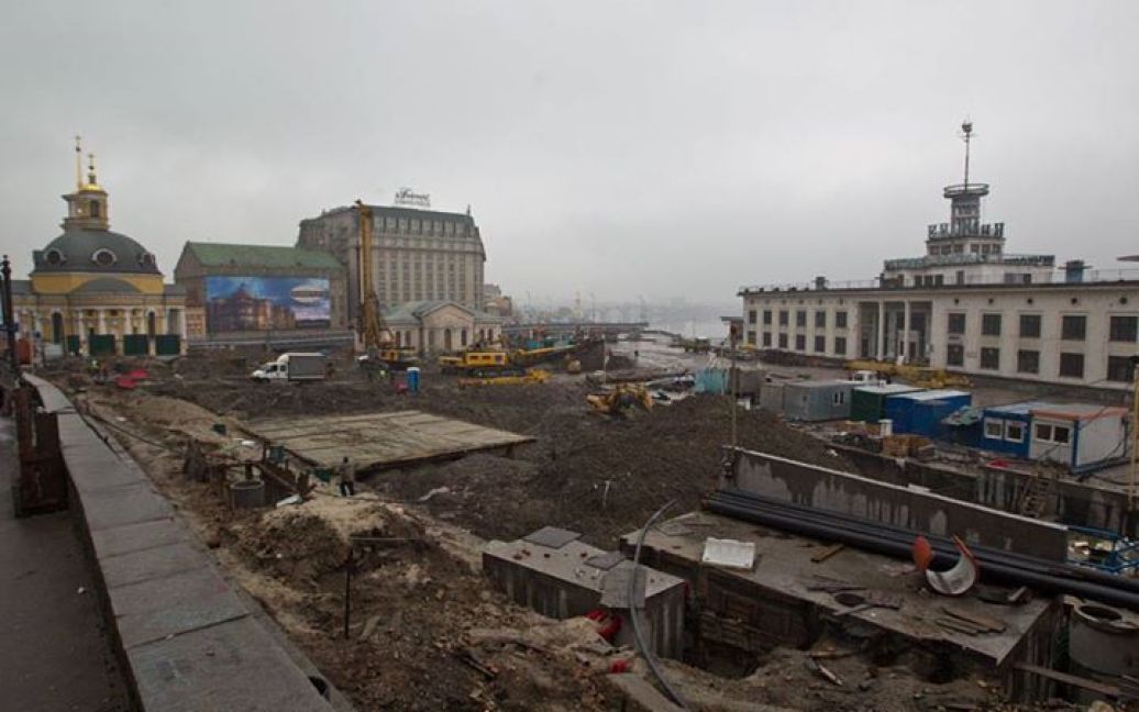 Раскопки средневековой улицы Киева / © Aram Bartholl - Blog