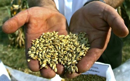 Украинские аграрии собрали более половины урожая зерновых