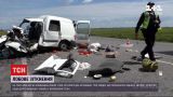Новости Украины: на трассе "Киев-Чоп" лоб в лоб столкнулись две машины, пассажиры легковушки погибли
