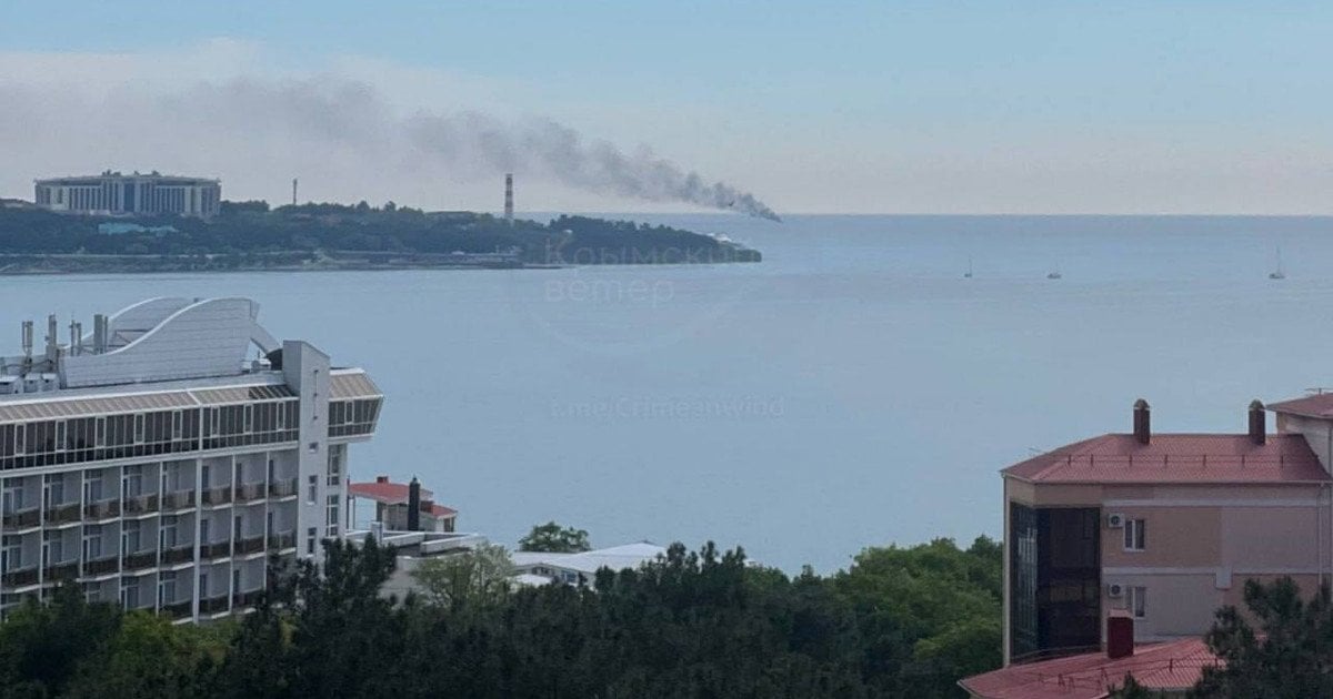 У РФ біля Геленджика за 17 км від палацу Путіна спалахнула пожежа