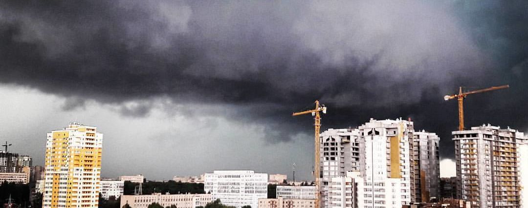 Жителів Києва та області попередили про небезпечні метеорологічні явища