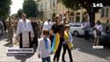 Попрощались с 34-летним добровольцем в Закарпатье люди пришли в вышиванках и с цветами – ТСН