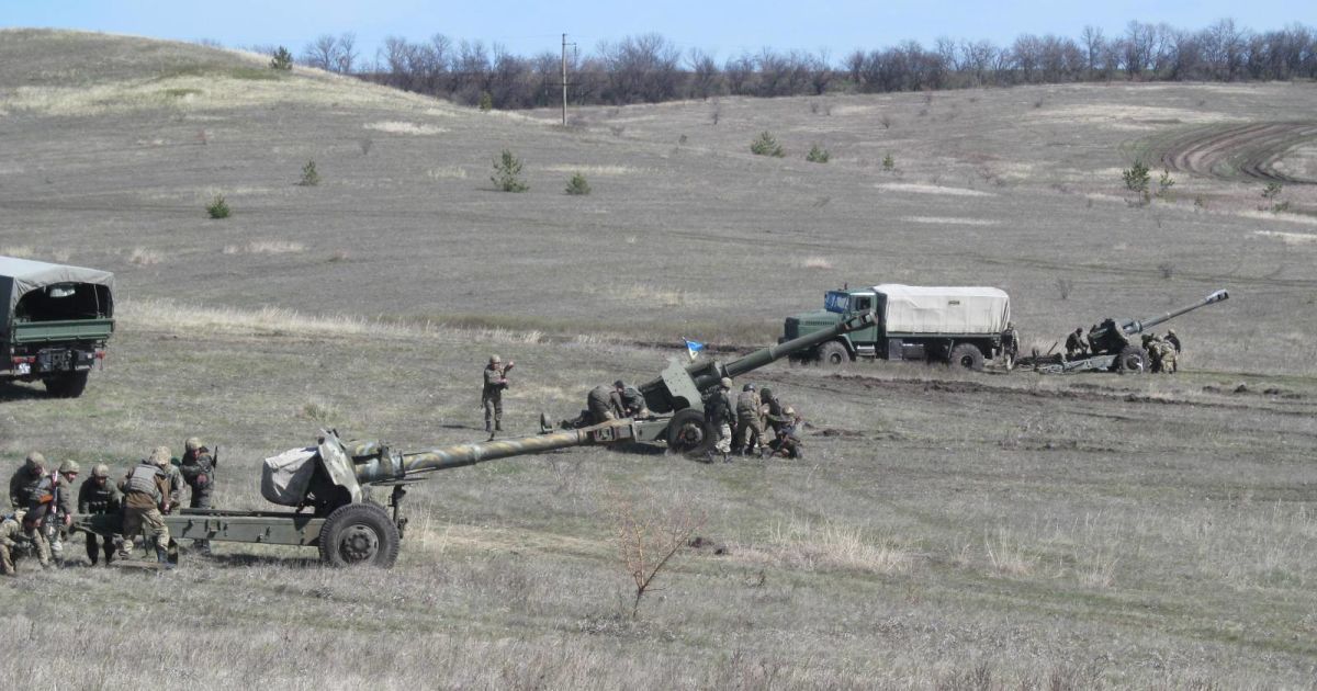 Позиции напротив защитников Марьинки заняли россияне