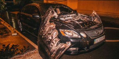 У Києві вибухнув припаркований Lexus