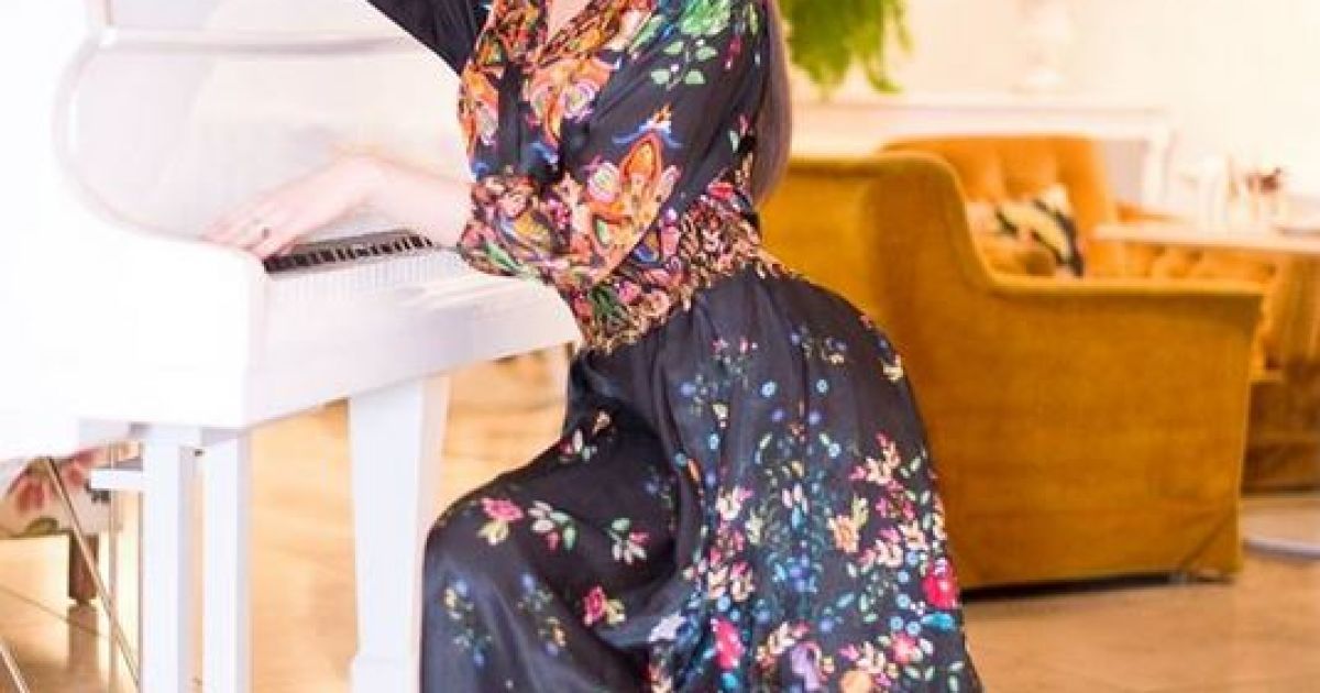 Мэрило позирует перед камерами в эффектных образах / © facebook.com/jaanika.merilo