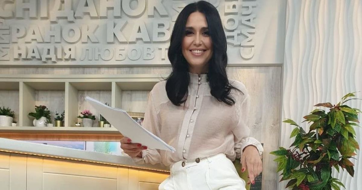 Людмила Барбир показала кубики пресса и рассказала о своем рационе питания