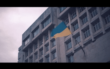 Извинения перед живыми и погибшими: украинские "киборги" записали видеообращение к Apple
