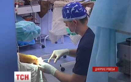 Днепропетровские депутаты передали предназначенный на выборы миллион в больницу