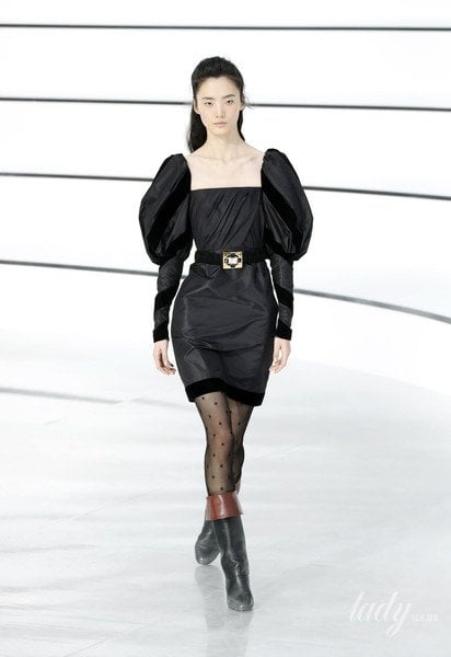 Колекція Chanel прет-а-порте сезону осінь-зима 2020-2021 / © East News