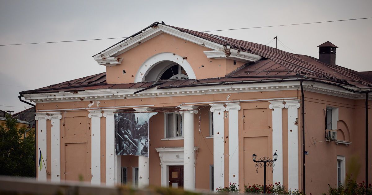 На Харківщині звільнили 454 населені пункти: в ОП розповіли, як вони повертаються до життя