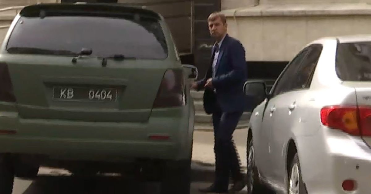 Гаврилюк объяснил, почему пользуется волонтерским авто: "Сейчас оно никому не нужно"