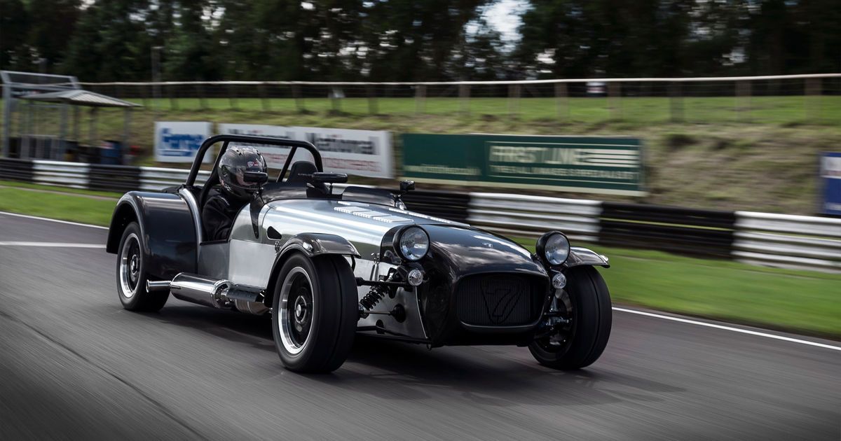 Caterham построил спецверсию спорткара Seven