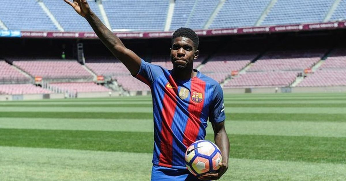 Футболіст "Барселони" ледь не переїхав фанатів і влаштував розбірки посеред вулиці (відео)