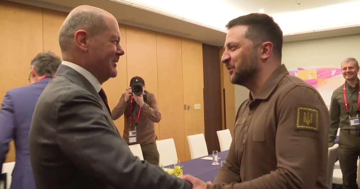 Олаф Шольц и Владимир Зеленский в Германии